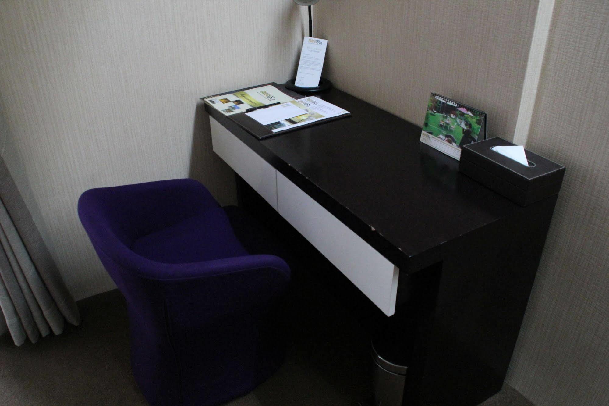 Avenue 64 Hotel Янгон Экстерьер фото